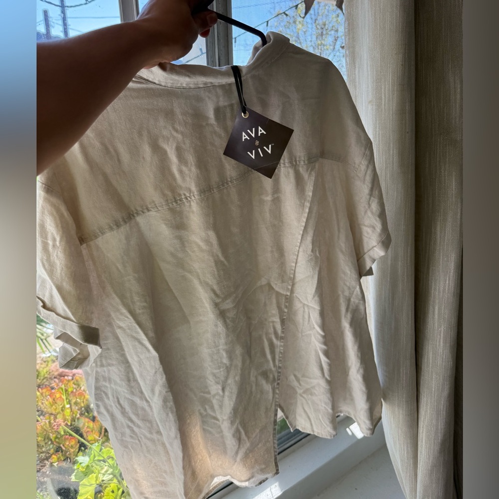 Ava & Viv Cream Short Sleeve Tee and size 18 pants
